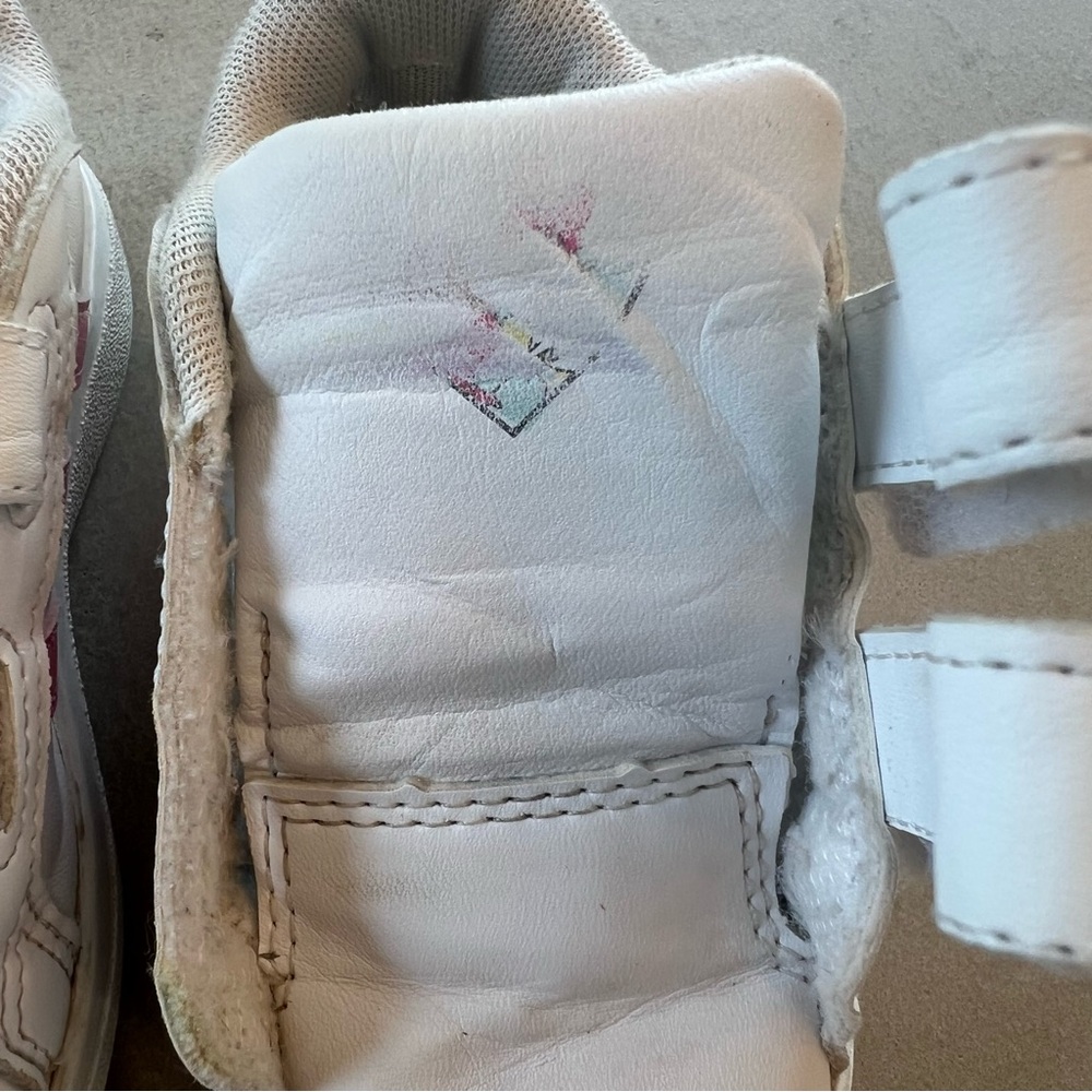 Adidas x Disney Minnie Mouse Grand‎ Court Trainers Sneakers Baby toddler Sz 7 - Picture 9 of 12